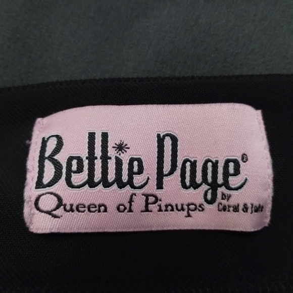 SOLD - Picture 7 of 8